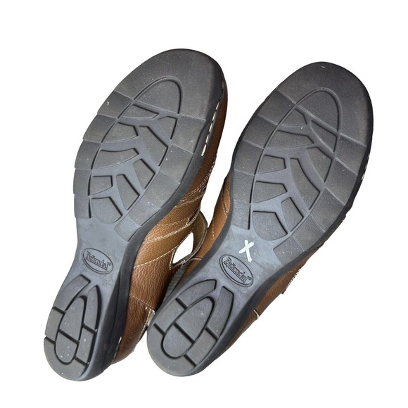 Bjorndal Womens Sz 10W Mary Janes Dark Tan Leather with Cutouts Strap Sandals - Picture 10 of 10